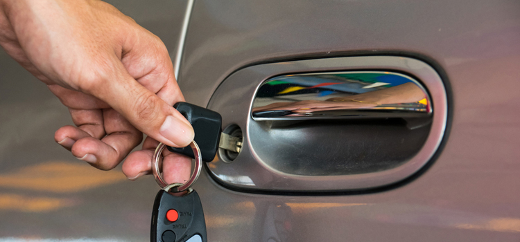 Car door lock repair in Martinez